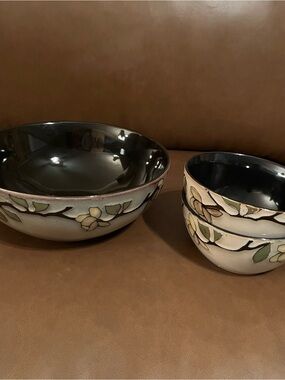 Mikasa “Emory” Stoneware 10” Vegetable Bowl & 2 - -6” Soup/Cereal Bowls